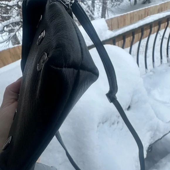 Hammitt VIP Mobile Black Leather Crossbody Bag - Picture 6 of 15